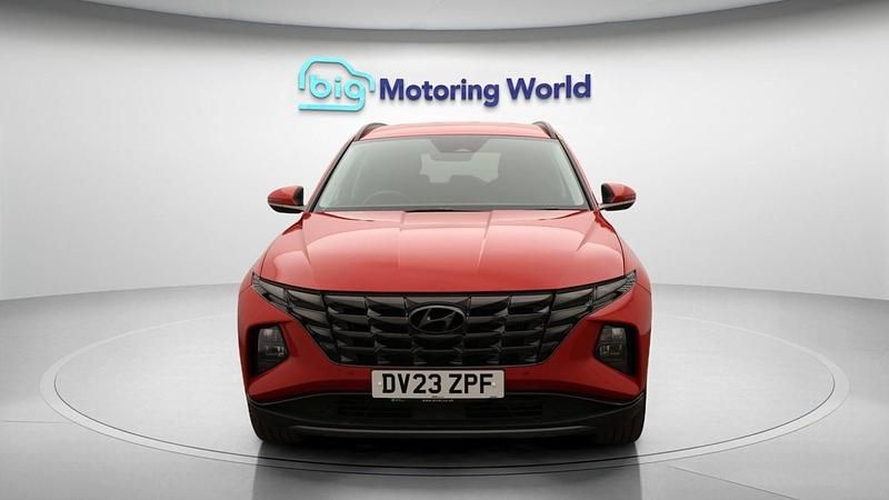 Used Hyundai Tucson Premium 230 HP (169 kW) 2023 Red SUV