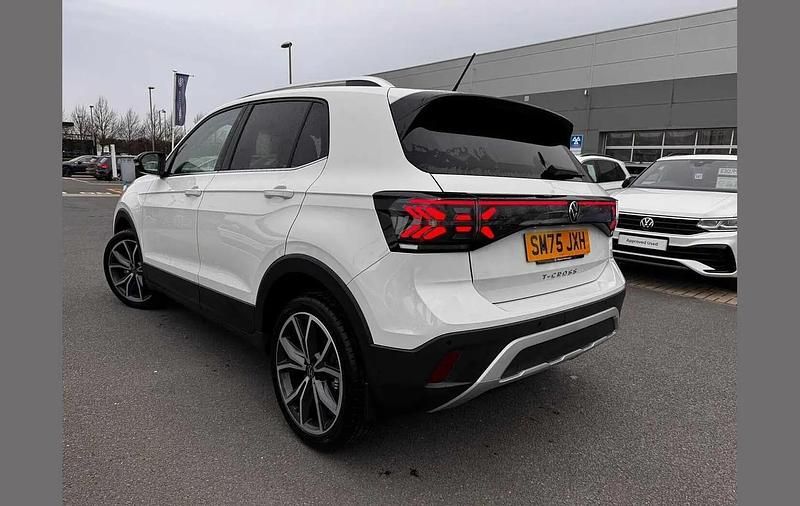 Used VW T-Cross Style 113 HP (83 kW) 2025 White SUV