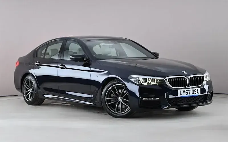 Begagnad BMW 520 M Sport 190 HK (139 kW) 2019 Sedan