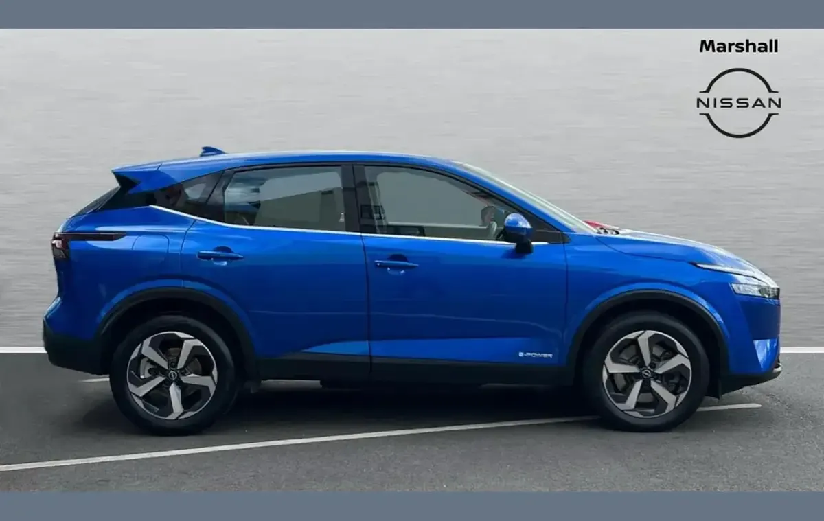 Used Nissan Qashqai Acenta Premium 190 HP (139 kW) 2023 Blue SUV