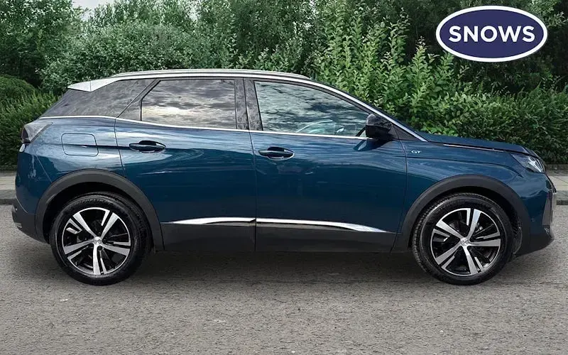Used Peugeot 3008 GT 131 HP (96 kW) 2023 Blue SUV