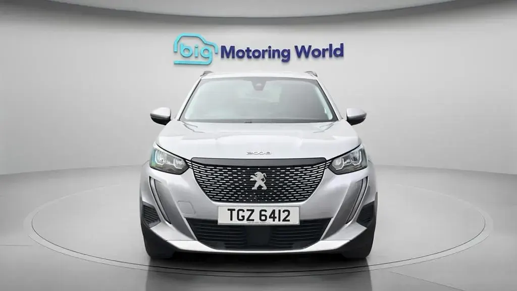 Used Peugeot 2008 Allure 101 HP (74 kW) 2021 Grey SUV