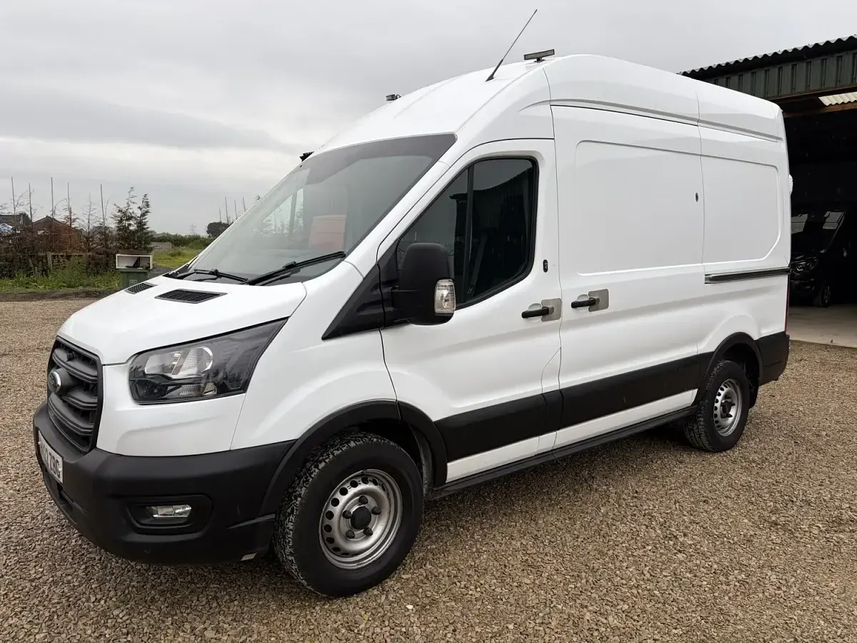 Used Ford Transit 130 HP (95 kW) 2022 White Van