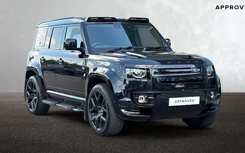 Used Land Rover Defender SE Dynamic 249 HP (183 kW) 2025 SUV
