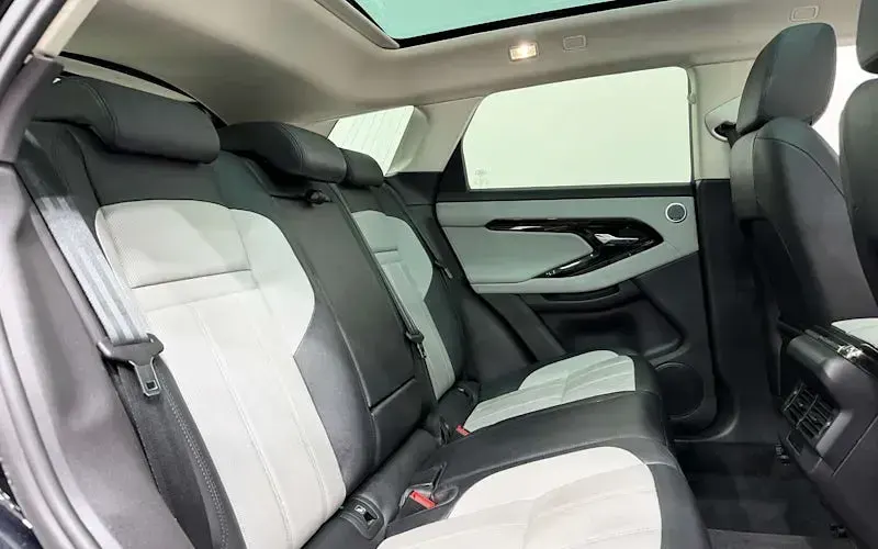 Used Land Rover Range Rover evoque SE Dynamic 204 HP (150 kW) 2023 Black SUV