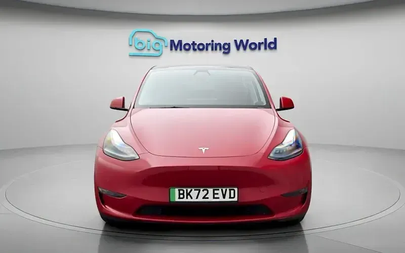 Used Tesla Model Y Long Range AWD 286 kW (389 HP) 2025 SUV