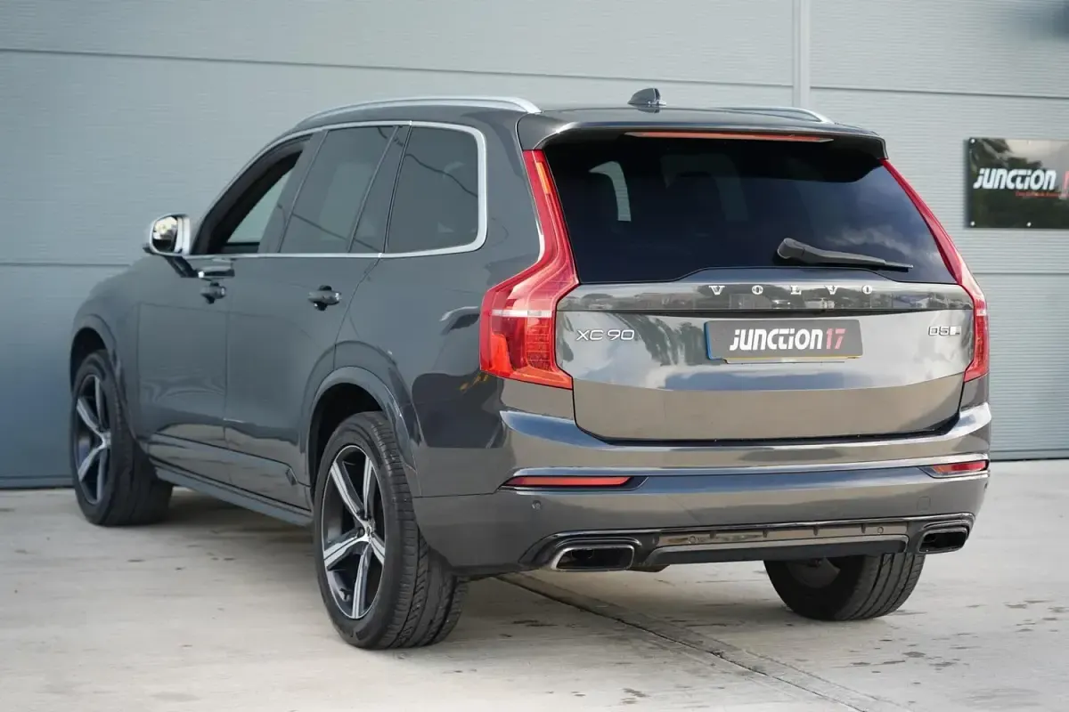 Used Volvo XC90 R-Design 235 HP (172 kW) 2016 Grey SUV