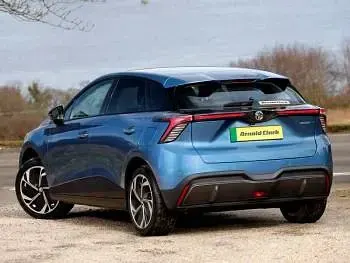 New MG MG4 EV 180 kW (245 HP) 2026 Green Hatchback