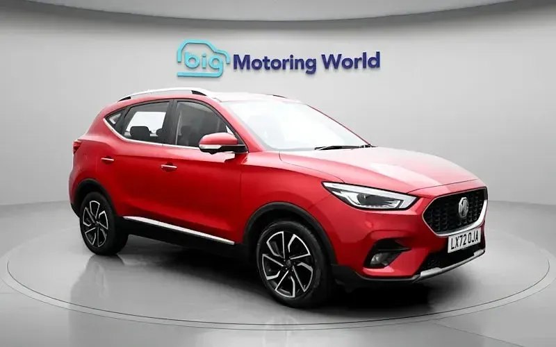 Używany MG ZS Exclusive 111 KM (81 kW) 2024 SUV