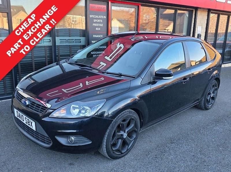 Black Used 2010 Ford Focus Zetec Hatchback | £1,990 (Fair price) - Image 1/4