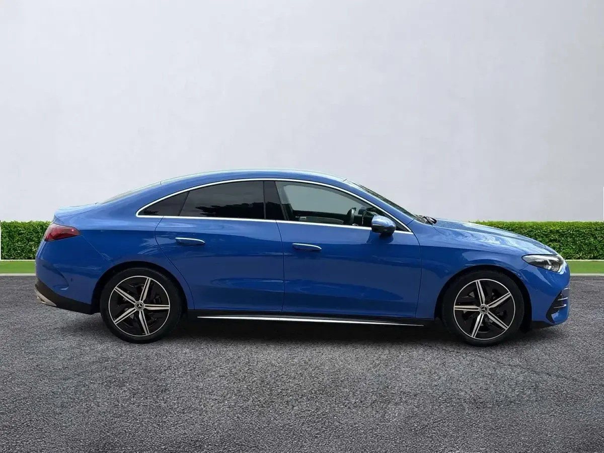 Used Mercedes CLA180 Executive 136 HP (100 kW) 2026 Blue Sedan