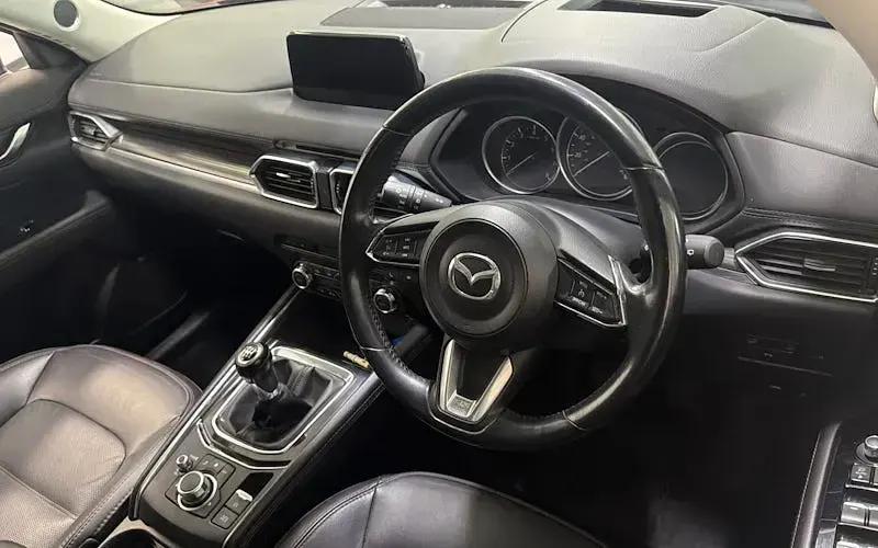 Used Mazda CX-5 Inclusive 165 HP (121 kW) 2018 Red SUV
