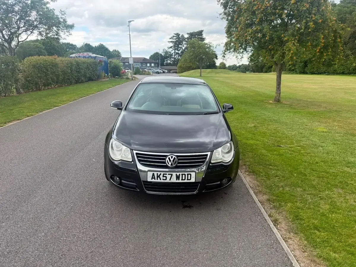 Used VW Eos Individual 250 HP (183 kW) 2007 Black Cabriolet