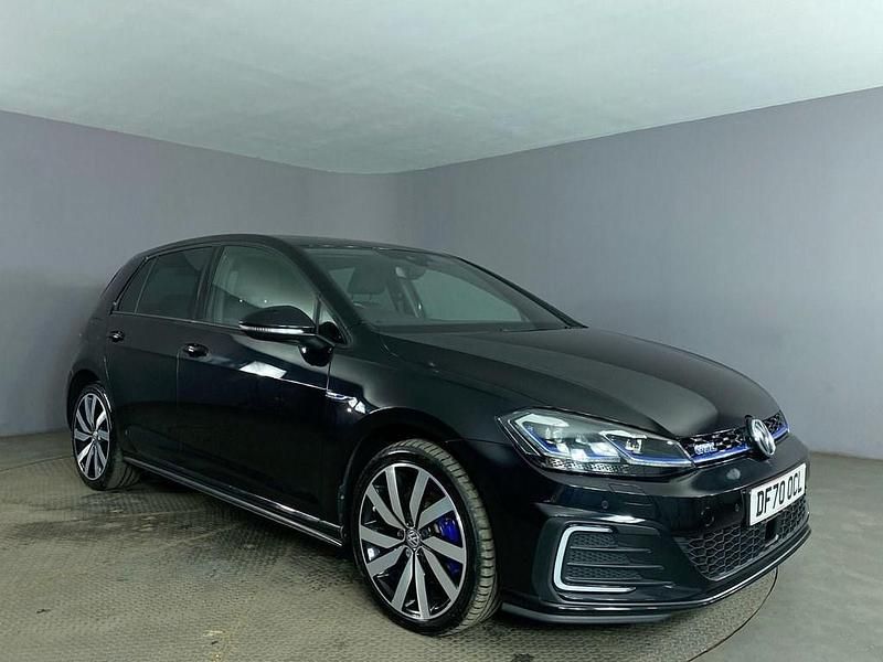 Black Used 2020 VW Golf VII Advance Hatchback | £17,999 (Fair price) - Image 1/4
