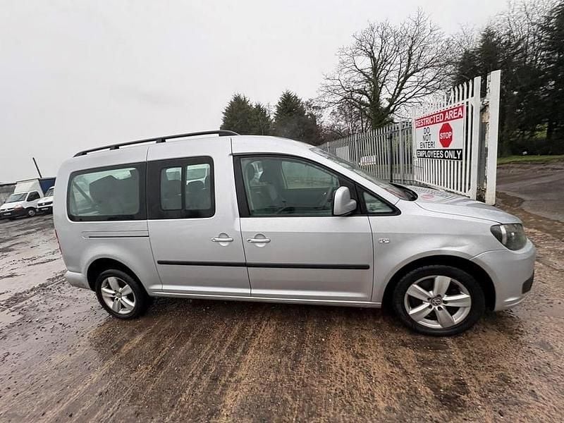 Used VW Caddy Maxi Life Life 102 HP (75 kW) 2011 Silver MPV