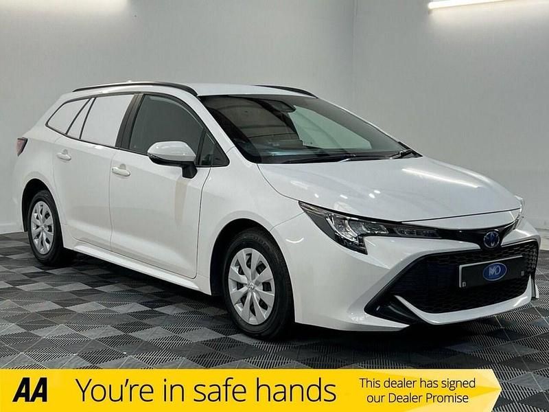 White Used 2023 Toyota Corolla Van | £15,980 (Good price) - Image 1/2