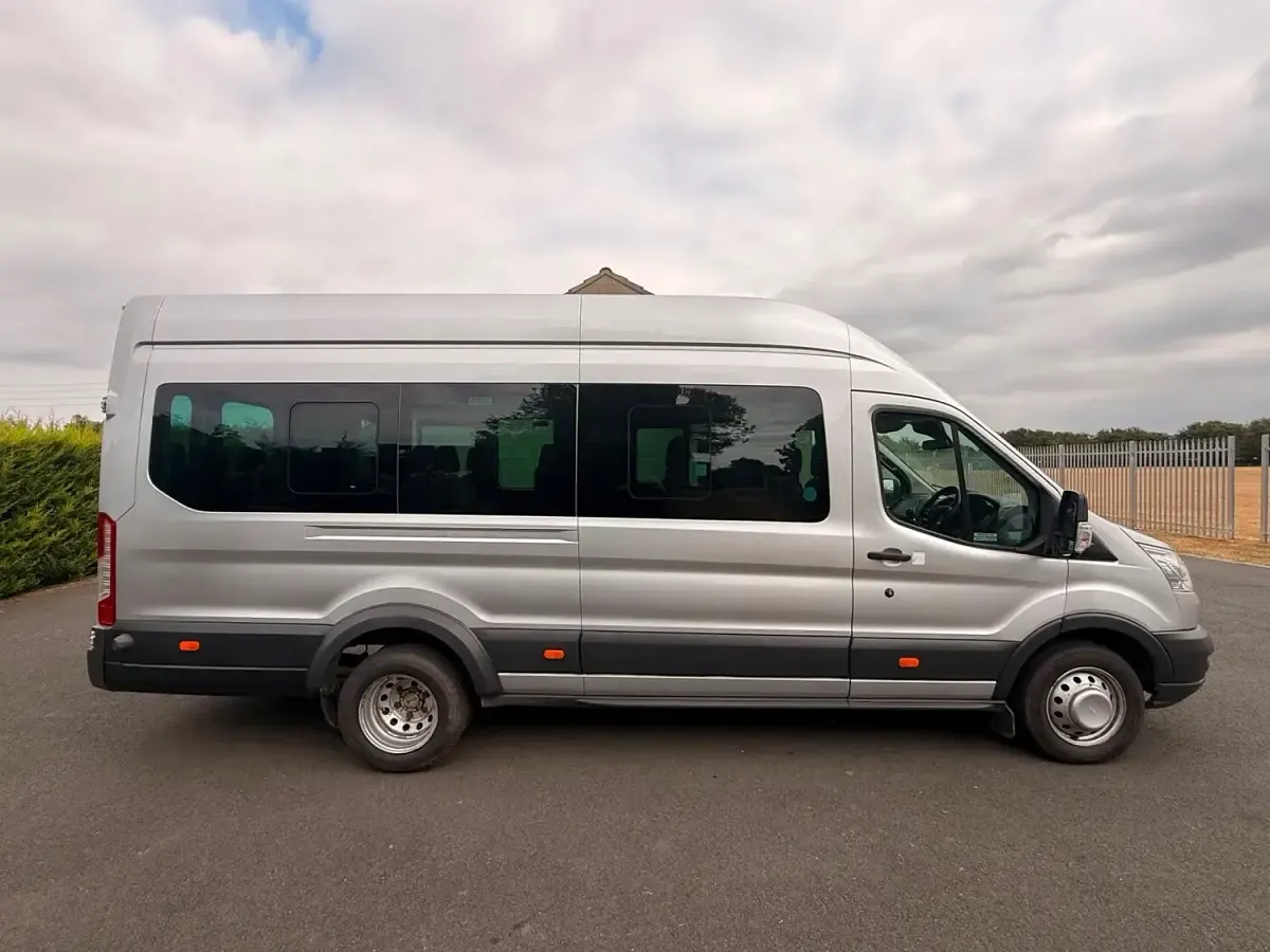 Used Ford Transit Trend 125 HP (91 kW) 2015 Silver Van