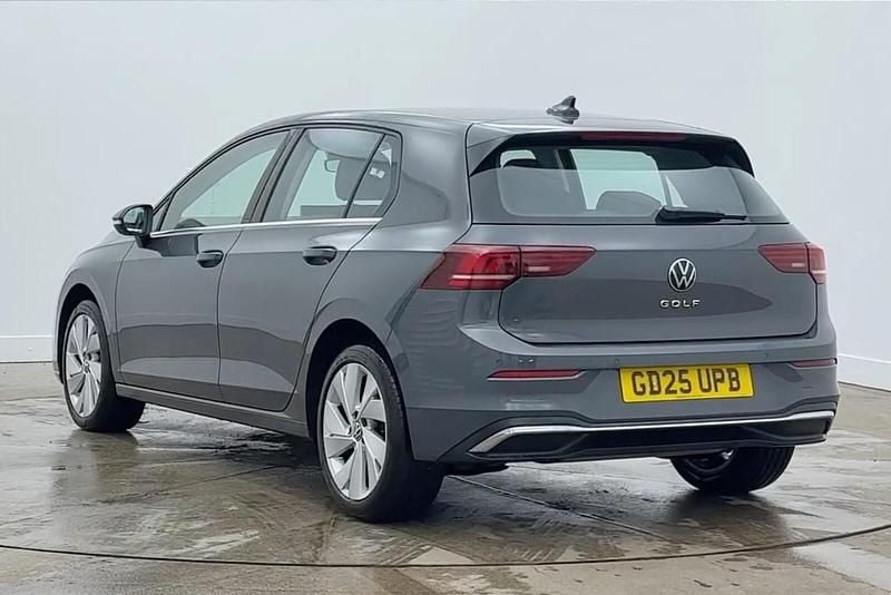 Used VW Golf VIII Style 150 HP (110 kW) 2025 Dolphin grey metallic