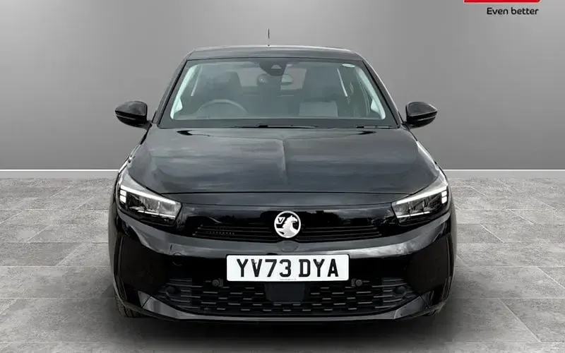 Used Vauxhall Corsa Design Edition 101 HP (74 kW) 2026 Hatchback