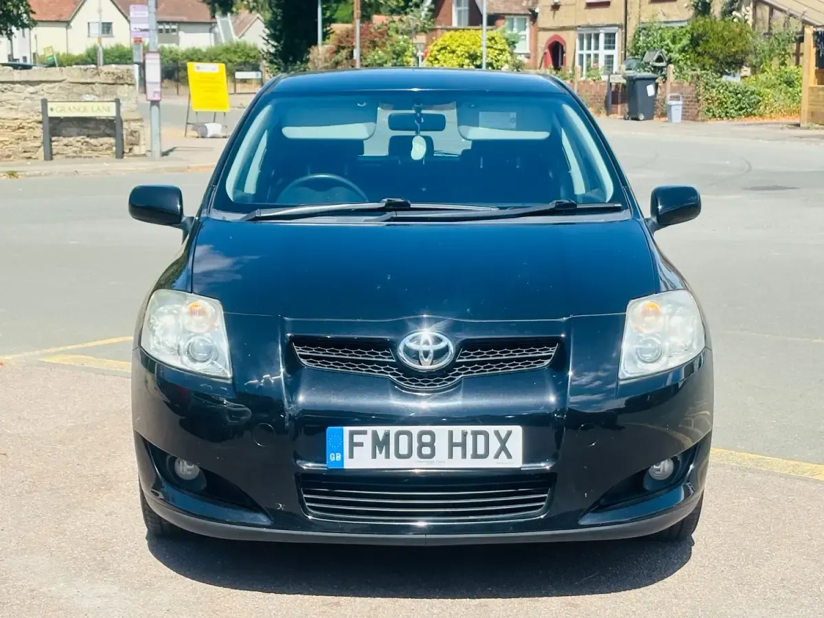 Used Toyota Auris T3 122 HP (89 kW) 2008 Black Hatchback