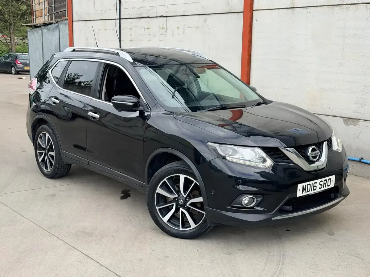 Used Nissan X-Trail Tekna 130 HP (95 kW) 2016 Black SUV