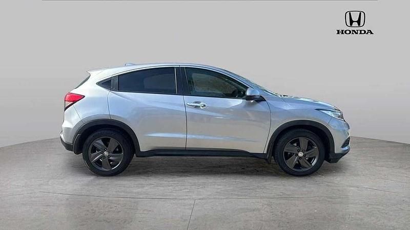 Used Honda HR-V SE 182 HP (133 kW) 2019 Silver SUV