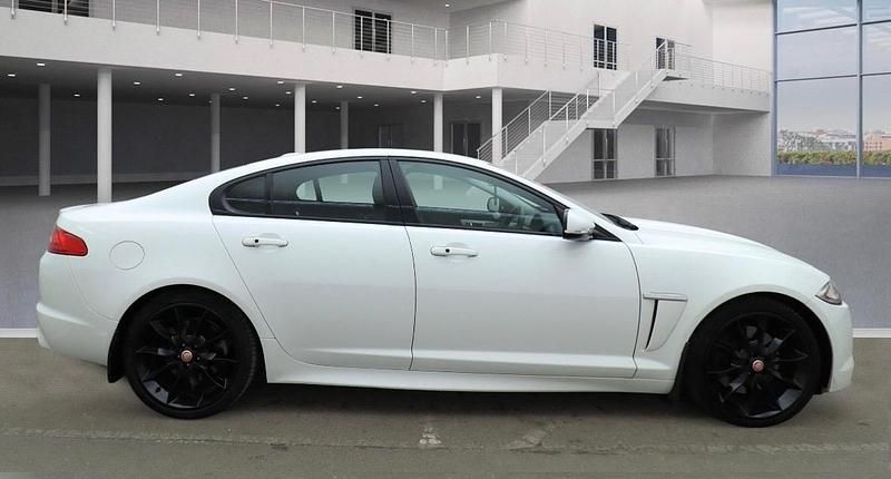 Usado Jaguar XF Premium Luxury 2012 Branco Sedan
