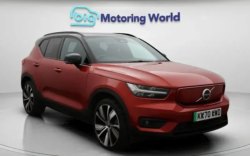 Usado Volvo XC40 300 kW (408 HP) 2021 SUV
