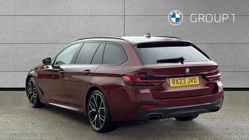 Used BMW 520 M Sport 190 HP (139 kW) 2023 Red Estate