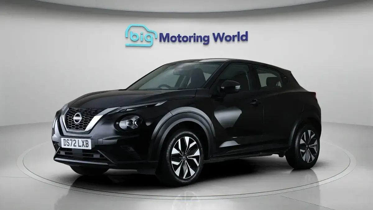 Used Nissan Juke Acenta 114 HP (83 kW) 2022 Black SUV