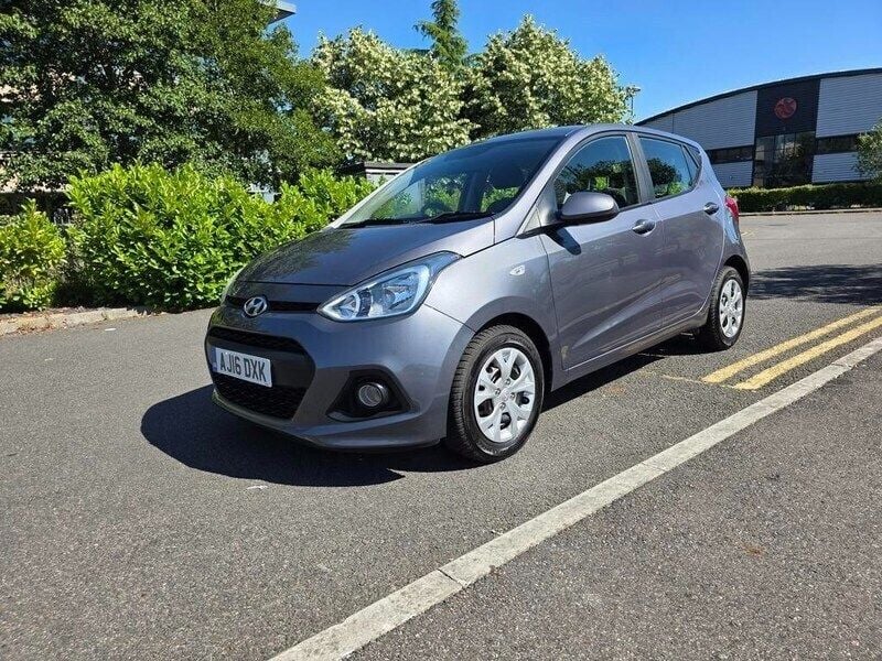Grey Used 2016 Hyundai i10 SE Hatchback | £4,295 (Fair price) - Image 1/4