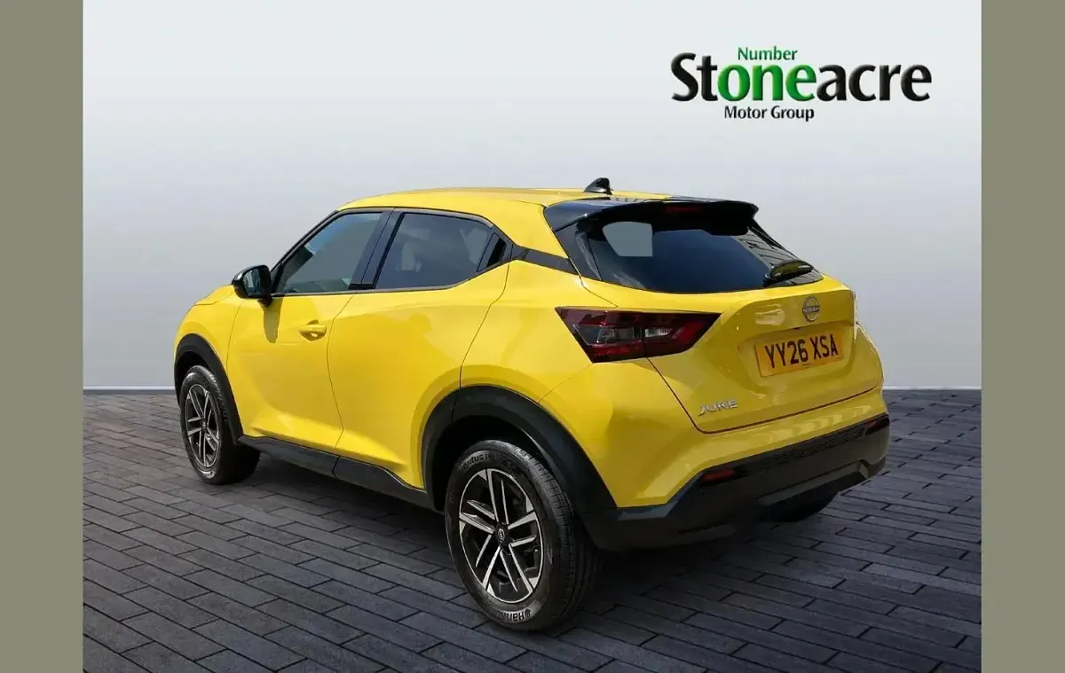 New Nissan Juke N-Connecta 114 HP (83 kW) 2026 Yellow SUV