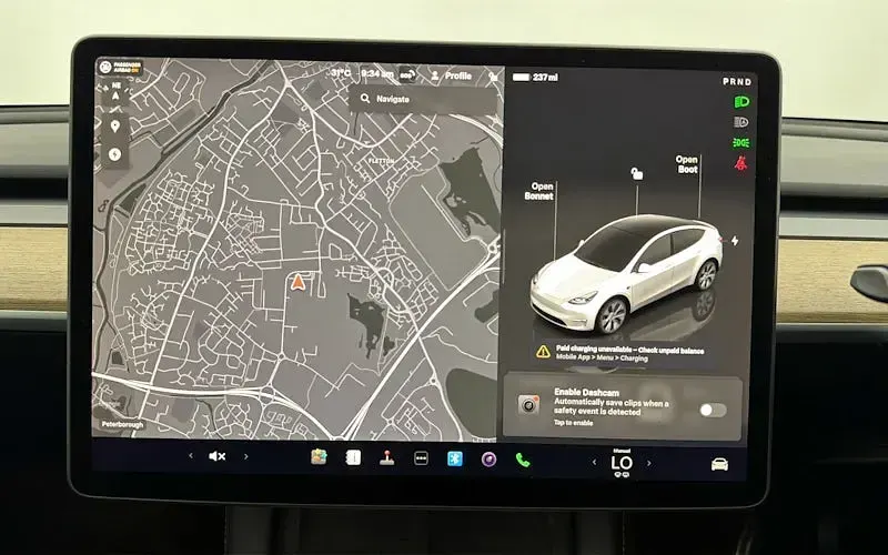 Used Tesla Model Y Standard Range 219 kW (299 HP) 2022 White SUV