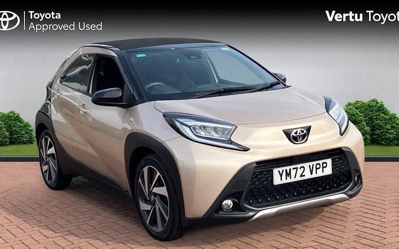 Usado Toyota Aygo X 72 HP (52 kW) 2025 SUV