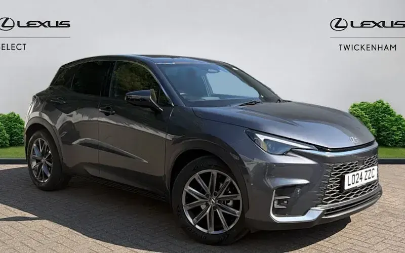 Used Lexus LBX 136 HP (100 kW) 2026 SUV