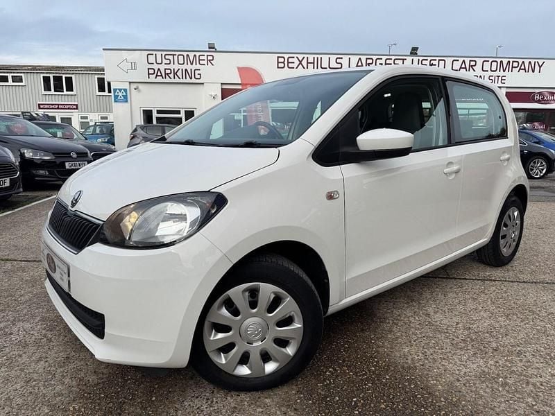 White Used 2014 Skoda Citigo SE Hatchback | £5,999 (Fair price) - Image 1/4