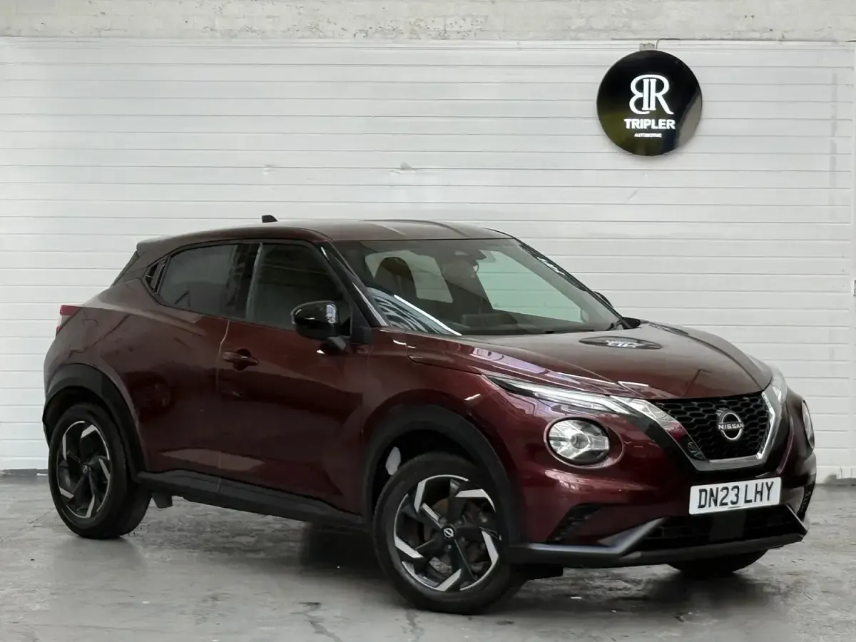 Used Nissan Juke N-Connecta 2023 Red SUV