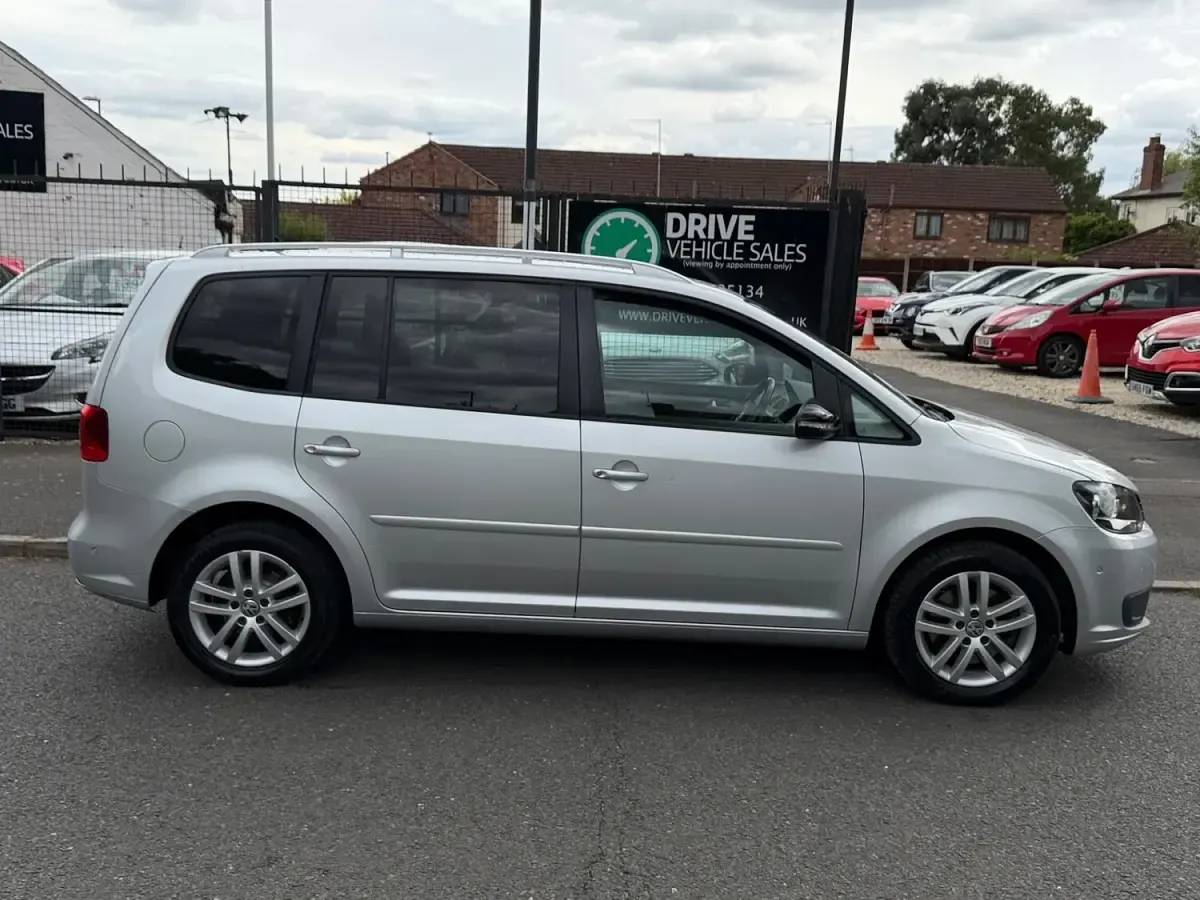 Used VW Touran SE 2013 Silver MPV