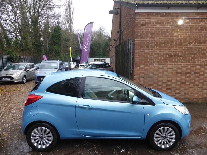 Used Ford Ka Zetec 69 HP (50 kW) 2011 Blue Hatchback