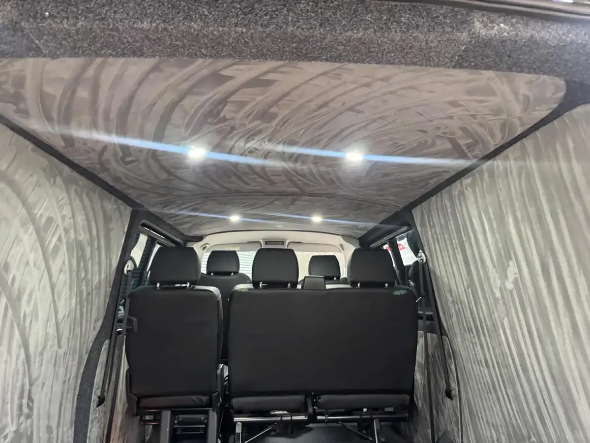 Used VW Transporter Highline 201 HP (147 kW) 2019 Grey Van