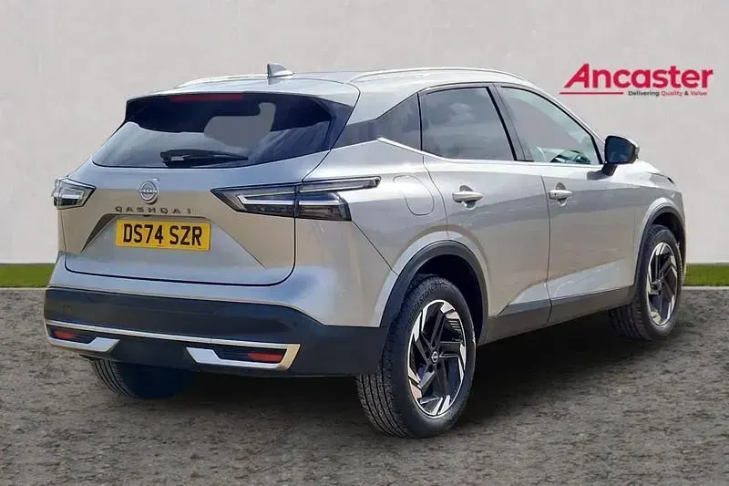 Used Nissan Qashqai N-Connecta 158 HP (116 kW) 2024 Silver SUV