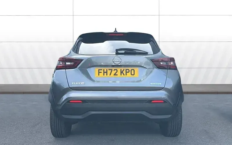 Used Nissan Juke N-Connecta 143 HP (105 kW) 2023 Grey SUV
