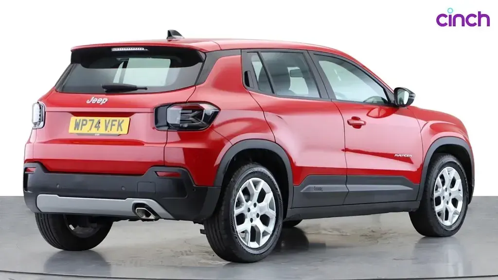 Used Jeep Avenger Altitude 100 HP (73 kW) 2024 Red SUV