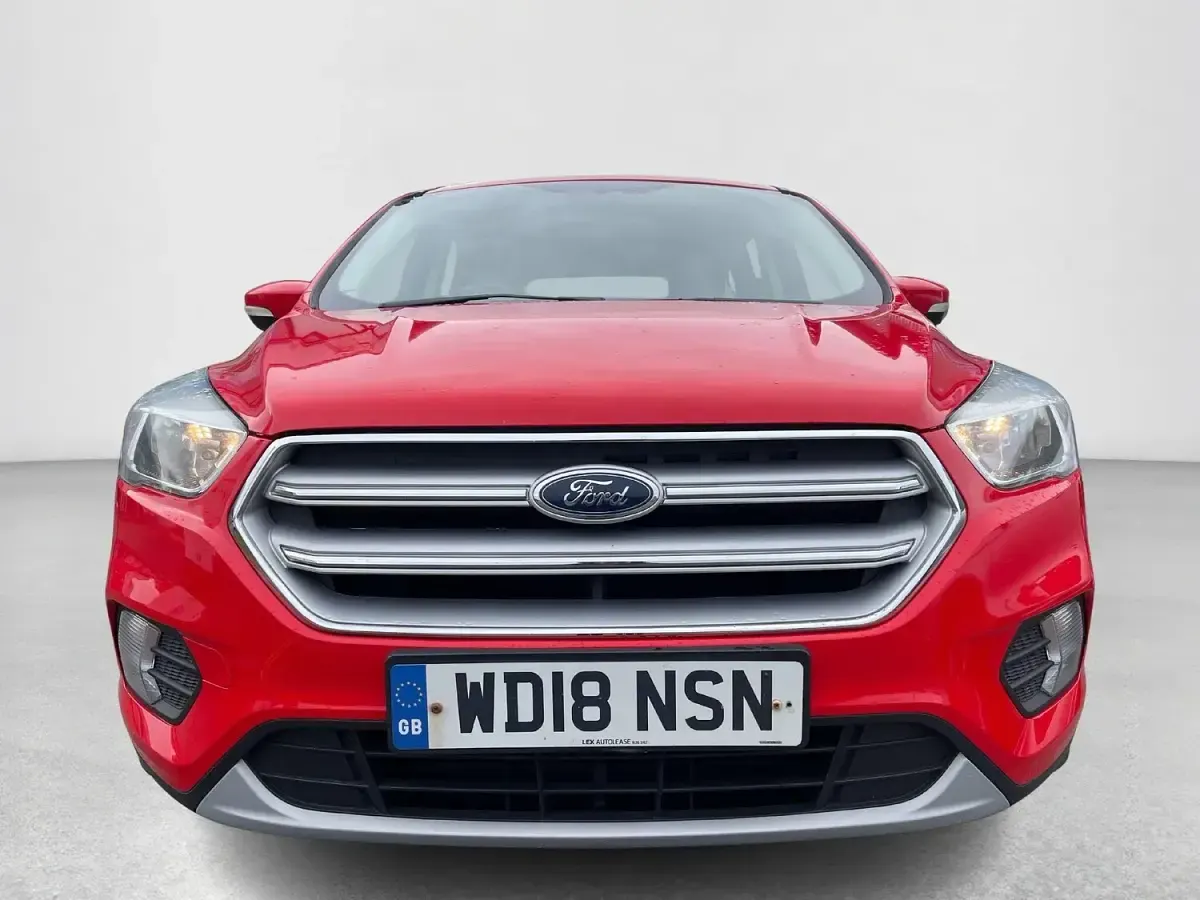 Used Ford Kuga Zetec 150 HP (110 kW) 2018 Red SUV