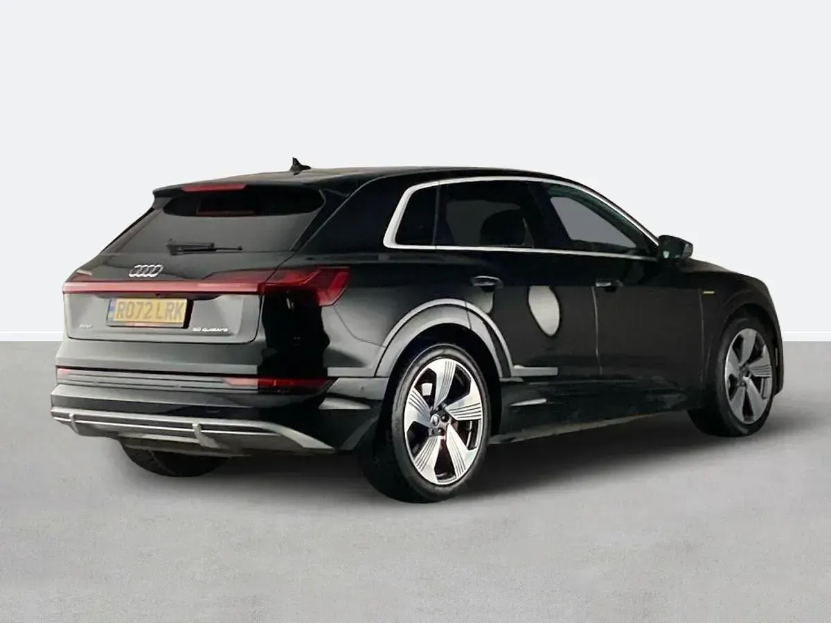 Used Audi e-tron S-Line 230 kW (313 HP) 2022 Black SUV