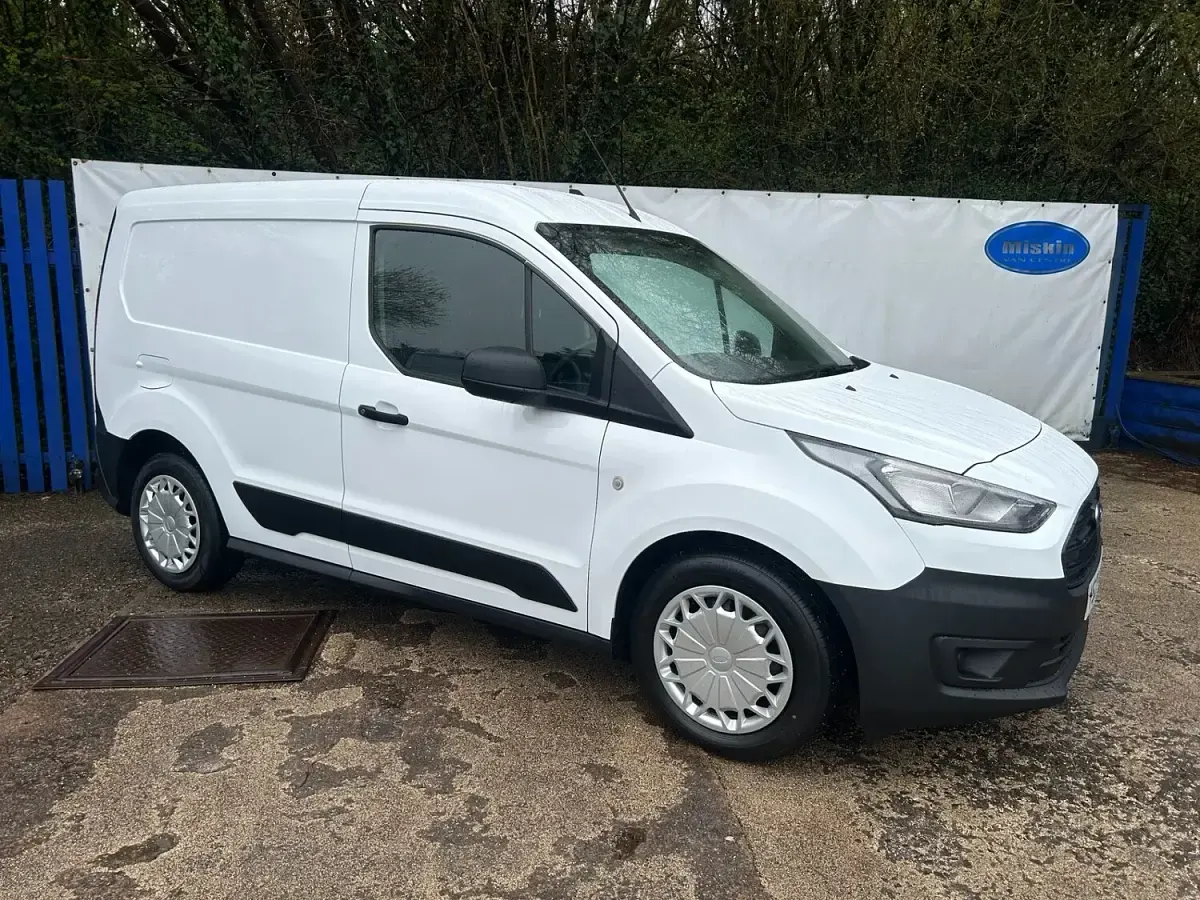 Used Ford Transit Connect 75 HP (55 kW) 2023 White MPV