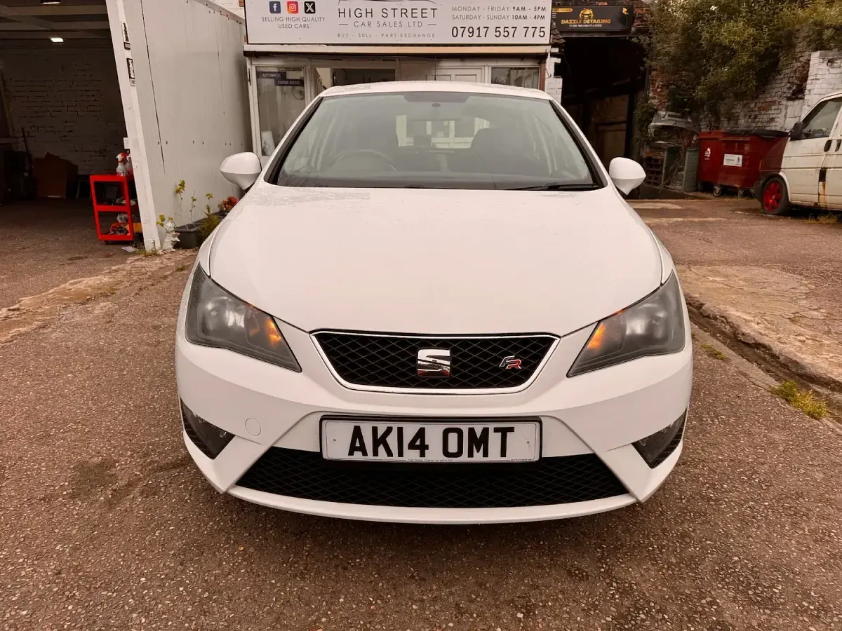 Used Seat Ibiza FR 105 HP (77 kW) 2014 White Hatchback