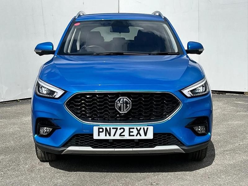 Used MG ZS Exclusive 106 HP (77 kW) 2023 Blue SUV