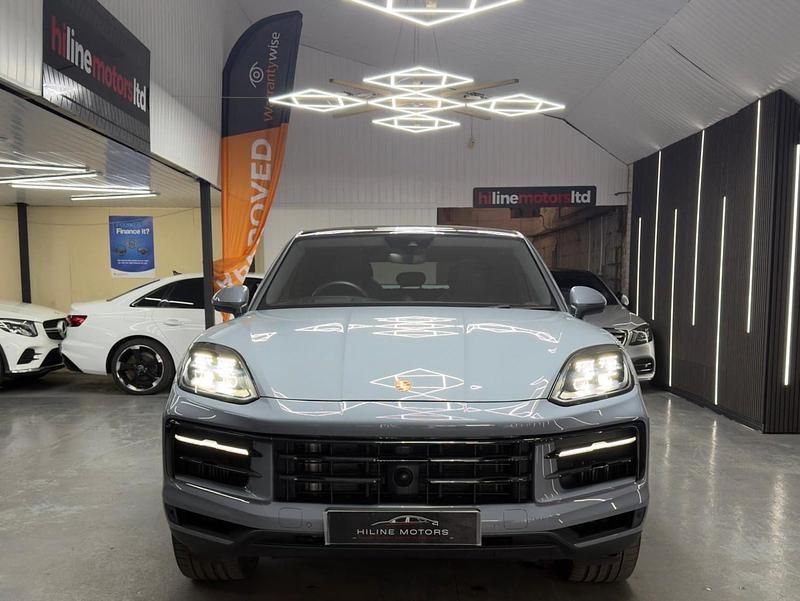 Usado Porsche Cayenne 2024 Cinzento SUV