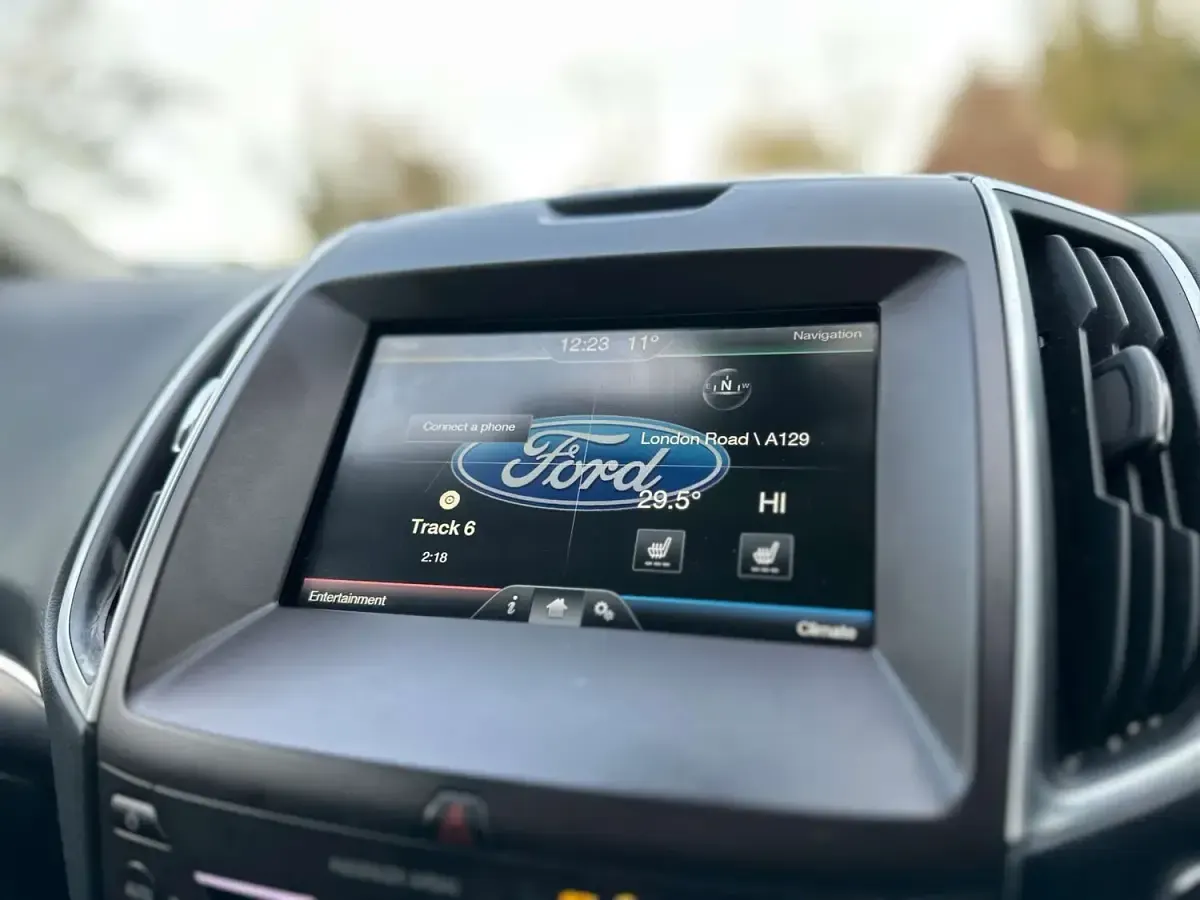 Used Ford S-MAX Sport 180 HP (132 kW) 2016 Black MPV